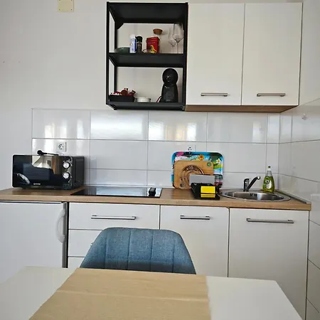 Cozy Old Town Apartment Zadar