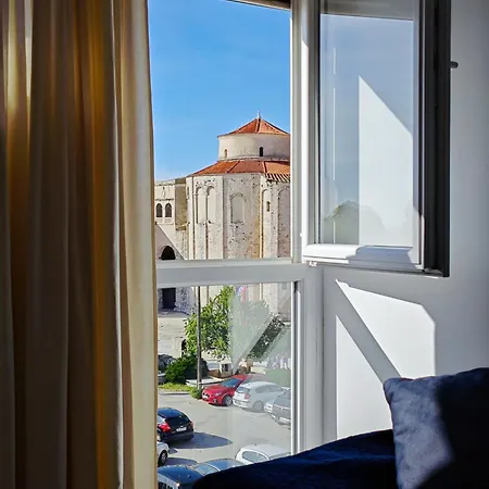 Apartment Cozy Old Town Apartment Zadar