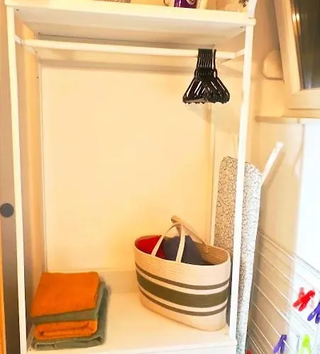 Apartment Cozy Old Town Apartment *